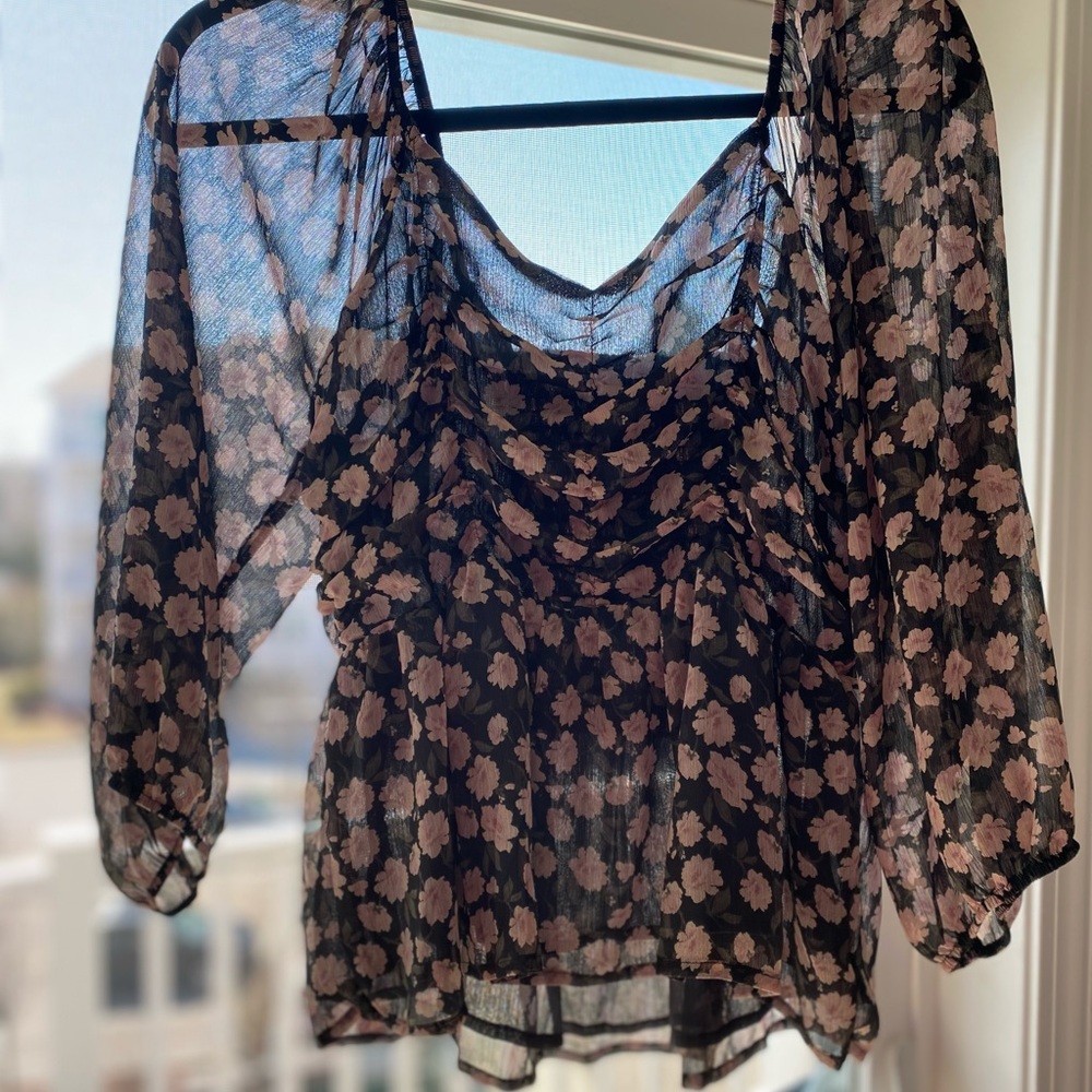Black and Floral American Eagle Top